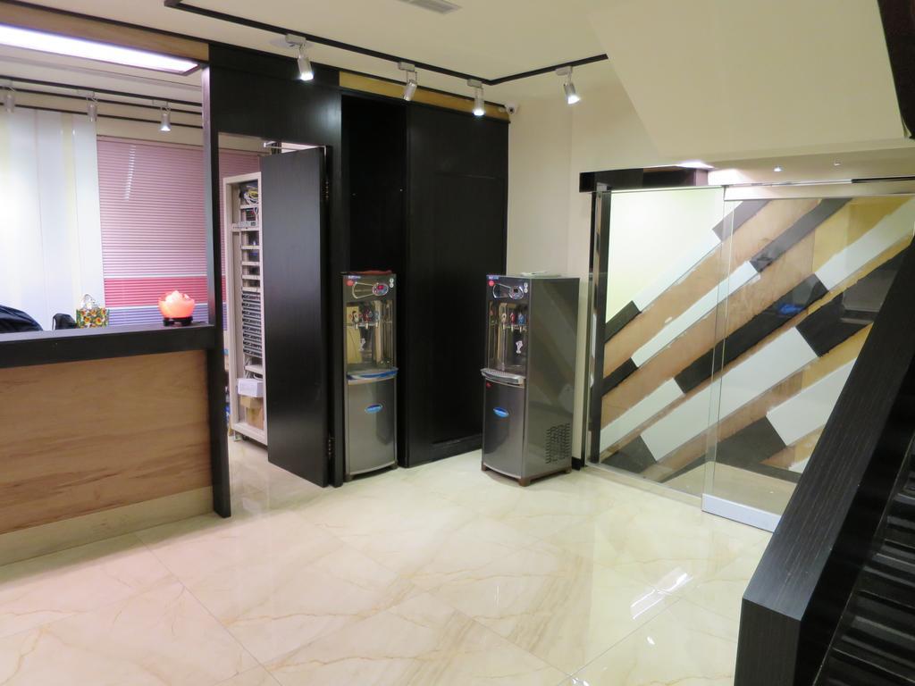 Yung Feng Hotel Цзилун Экстерьер фото